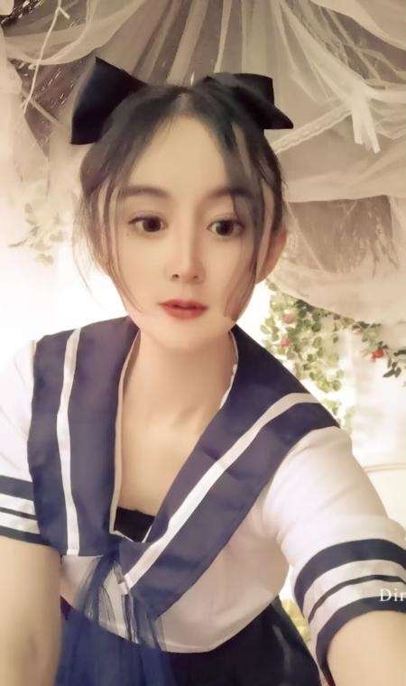 盘龙制服少妇